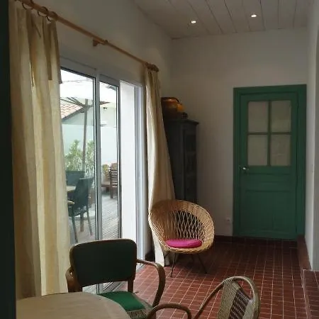 Semesterbostad Le Rivage